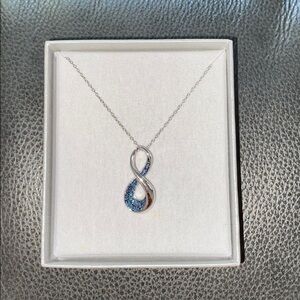 New Zales sterling silver pendant with 12” chain